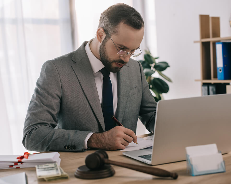 corporate and commercial solicitors